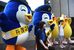 青少年らにＳＮＳ利用時の注意点を呼びかけた広報啓発活動＝９日午前、宇都宮市江野町