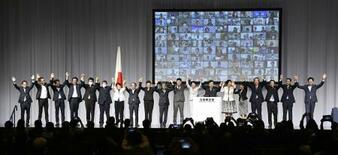 苦悩続く立民、勢いづく国民