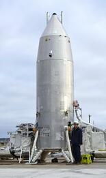 再使用ロケット、着陸成功