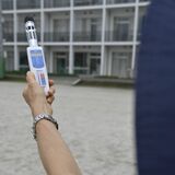 栃木県内小中校で「暑さ指数」活用進む　全校に測定器導入　運動中止など判断材料に