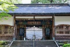 永平寺修行僧、高校生にわいせつ