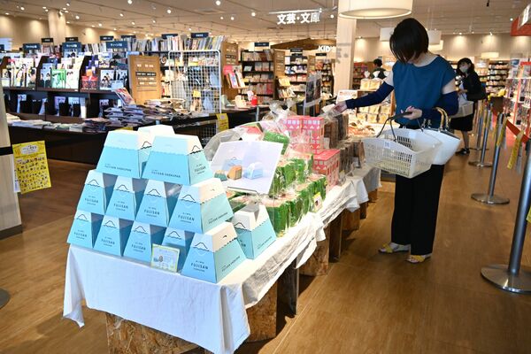 ツタヤ佐野店で開催している「全国パン博覧会」