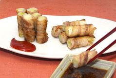 ＜焼きねぎ肉巻き＞ネギのうま味丸ごと味わう