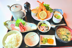 佐野　　ジャックと豆の木エビフライ・刺身ランチ