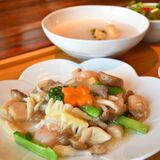 【ミヤコレ】体に染みる優しい味　エビとカレイの塩麹炒め（チャイニーズ　あん）