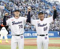 ヤクルト広沢がプロ初勝利