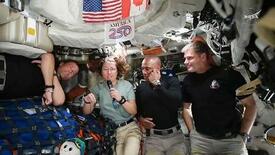 オリオン宇宙飛行士が記者会見