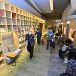 暖炉やハンモックでごゆるりと　真岡井頭温泉が「おふろcafe」に　27…