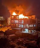 暴力団事務所で火災、１人死亡