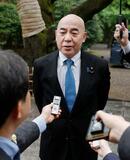 首相、靖国神社参拝せず