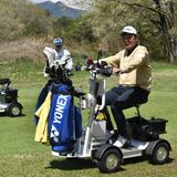 ゴルフの話題　１人乗りカート１００台導入　那須塩原のホウライＣＣ　負担軽減、プレー時間短縮