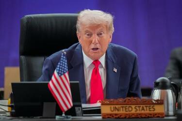 トランプ氏27日来日、同盟誇示