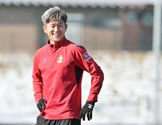 「カズ」、最年長出場記録を更新