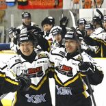 バックス、今季最多９得点で横浜に大勝　PO圏内暫定２位に浮上