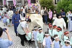 白象引き １９年ぶり復活