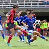 矢板中央 堂々５連覇　佐野日大に２ー０　高校総体県予選・サッカー男子