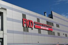 FKDインターパーク店で試食イベント　オンラインストアで販売の厳選食品