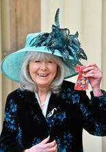 英作家のＪ・クーパーさん死去
