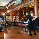 クラシックと僧侶の声明を楽しむ　日光・中禅寺立木観音で初の音楽祭