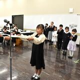 「新聞を読んで」感想文コンクール・しもつけ新聞スクラップ作品コンクールで表彰式