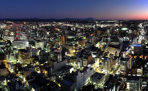 【大型企画・夜に見つめる】人生の灯火、重ねる地域の「今」