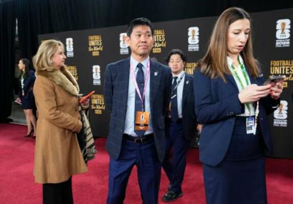 サッカーW杯北中米3カ国大会の組み合わせ抽選会に臨む森保一監督(中央)=5日、米ワシントン(共同)