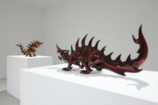 　中村哲也「ＧＯ　ＦＩＧＵＲＥ」展で紹介されている「炎獣」シリーズ＝東京・渋谷（（Ｃ）Ｔｅｔｓｕｙａ　Ｎａｋａｍｕｒａ．Ｃｏｕｒｔｅｓｙ　ｏｆ　ＮＡＮＺＵＫＡ）（提供写真）