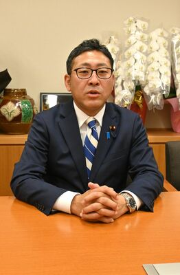 石坂太氏