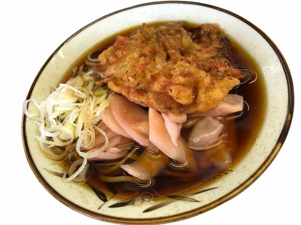 販売される「天ぷら新生姜そば」（ＪＲ東日本提供）