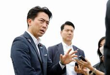 小泉氏、維新との連立に前向き