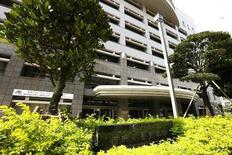 沖縄・うるま市部長を逮捕