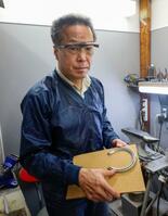 「午年」に馬蹄アクセを