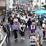 幹線道路に人の波　矢板・軽トラ市にぎわい復活