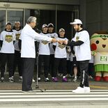 ブレックス、栃木県と宇都宮市が表彰 知事「県民の誇り高めた」 市長「ま…