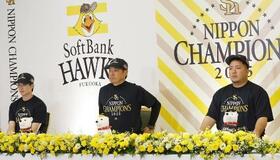 小久保監督、戦力底上げへ意欲