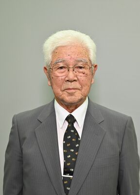 公約を発表した上田憲一氏