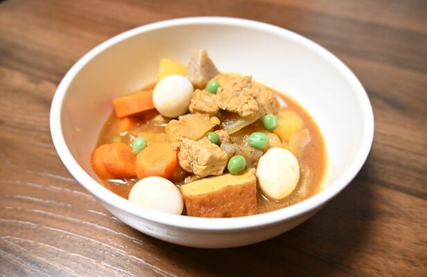 市発祥の学校給食メニュー「インド煮」