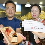 栃木県ブースですし人気　大阪・関西万博　海なし県の工夫に来場者は笑顔