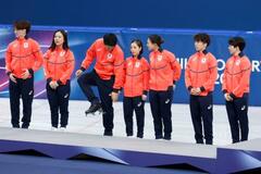 フィギュア表彰台で「刃こぼれ」