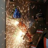 倒壊した建物から助けるために　芳賀消防が震災救助訓練　真岡