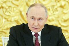 ロシア大統領、少子化対策を強化