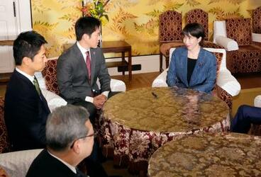 高市内閣支持６４％、共同調査