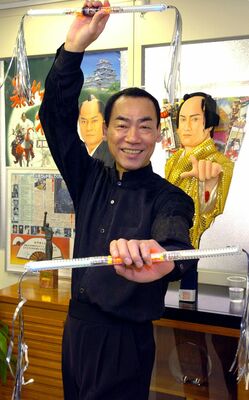本紙に「ダンスは自分の人生そのもの」と語った真島茂樹＝２００５年