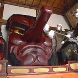 大天狗面、きれいな顔で新年へ　大田原・光丸山法輪寺ですす払い