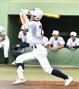 佐野日大が圧勝 鈴木６回無失点