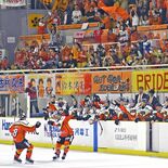 バックス、ホーム開幕戦３季連続の白星　氷上の熱戦にファン1520人声援