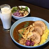 【ミヤコレ】チャーとチーの“悪魔”的組み合わせの魅力　炙りチャーチーカレー（Magari curry）