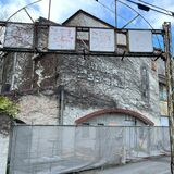 大正時代から親しまれるも...　足利東映プラザ劇場で解体工事始まる　市民から惜しむ声