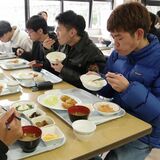 宇都宮大の生協食堂で県産食材メニュー提供　地産地消推進へ、県が導入実証