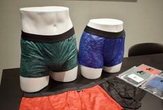 男女兼用のレース下着開発